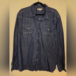 FRYE AND CO. Dark Blue Casual Button Down Shirt